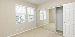 Laurel Terrace Apartment Homes Gallery 47