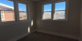 Great Location! Gallery 17