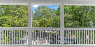 1611 McDaniel Street Gallery 42