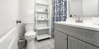 18 N Newark Ave Gallery 20