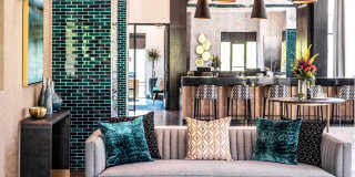 Skye Suwanee Town Center Gallery 12