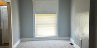 Spacious Rooms! W/D Hook Up! Available Now! Gallery 13