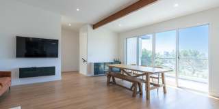 Stunning Views from Silver Lake Hillside Home for Rent with Spectacular Views Gallery 1