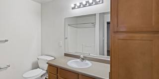 Luxurious Lakeside Living: Spacious 2-Bedroom Retreat starting at $1,339 - $1,424 Luxurious Lakeside Living: Spacious 2-Bedroom Retreat starting at $1,339 - $1,424 Gallery 8