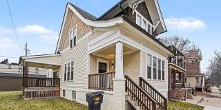 1463 Baldwin Street Gallery 1