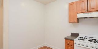 1740 Humboldt Blvd. Gallery 5