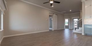 Luxury 4 Bedroom 3 Bathroom Home with bonus room & storm shelter in Deer Creek Schools- Neighborhood Pool/Park Gallery 11