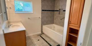 Beautifully Updated 3-Bedroom Brick Ranch in Kettering Gallery 10