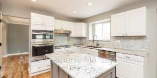 1825 Starstone Court Gallery 2