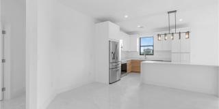 2001 NW 25th Avenue Gallery 10