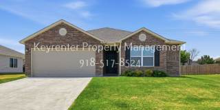 4 Bed | 2 Bath in Broken Arrow! Gallery 1