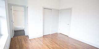 5100 S. Ellis Avenue Gallery 12