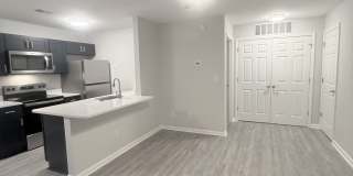 803 6th Avenue South - Apt D Gallery 8