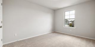 2 Weeks Free Move-In Special! Like-New 3BR Home w/ Game Room, Quartz Kitchen & Large Backyard Gallery 12