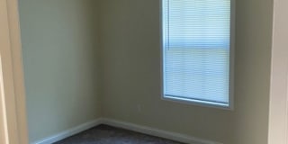 Knoxville 37920 - 3 bedroom, 2 bath home with fenced yard- Contact Ed Johnson (865) 924-5045 Gallery 14