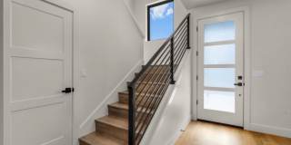 Gorgeous BRAND NEW Modern 2-bd/2-bath Condo in Redmond, OR! Gallery 5