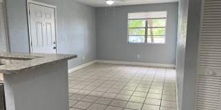 Pompano 2 Bedroom in Pretty Gated Community Gallery 5