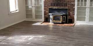 4Bedroom/2Bath Home in Town of Susanville Gallery 1