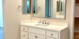 Stunning five bedroom in The Cannery Gallery 28