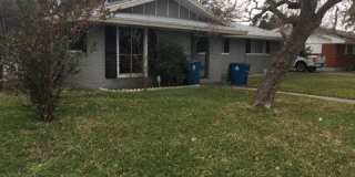 218 Carmel Dr Gallery 6