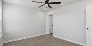 Available May 29 | $2,550 – Hampton Hills Living Near Stargate Gallery 21