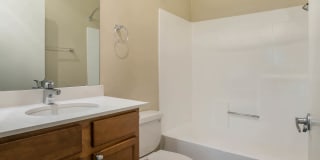 Kenwood Mews Gallery 12