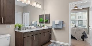 Rosalia Verdae - 55+ Active Adult Apartment Homes Gallery 19