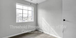 61 North 21st Street Gallery 7