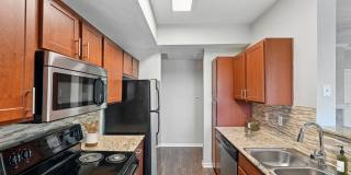 Eaves North Dallas Gallery 15