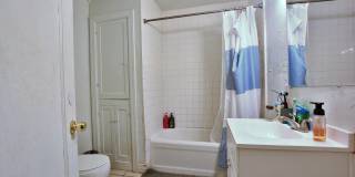2203 20th Street - 1 Gallery 6