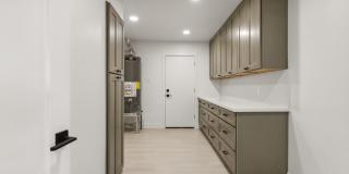8719 E Columbus Avenue Gallery 28