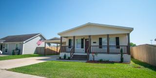 807 E Mesquite Ln Gallery 1