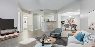 Pembroke Pines Landings Gallery 1