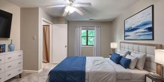 225 Twin Oaks Place Gallery 35