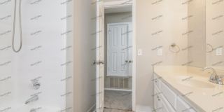 770 Lexington Park Gallery 10