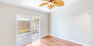 Serene 2BD/2BA End Unit Condo in Carmel Valley with Community Pool & Detached Garage Gallery 8