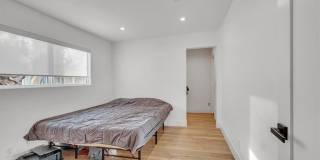 22901 Bassett Street Gallery 33