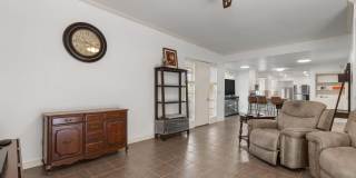 2904 STURDEVANDT PLACE Gallery 8