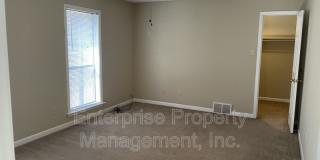 384 Sherburne Cv Gallery 14