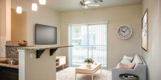 Metro 101 Apartments Gallery 6