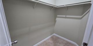 2204 VAN PATTEN Place Gallery 16