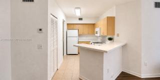 1002 Belmont Ln Gallery 7