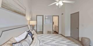 Verde Vue Gallery 23