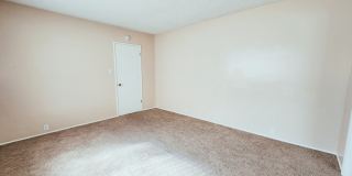 1815 Fremont Gallery 20