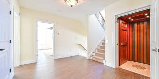 400 17th St S Gallery 50