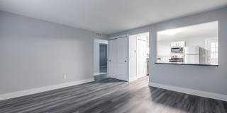 Gahanna Commons Gallery 7