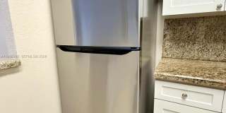 801 NE 199th St Gallery 4