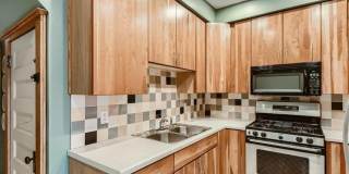 4 Bedroom SFH in MacGroveland! Close by Concordia and Macalester Gallery 18