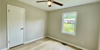 6732 Vaughn Road Gallery 13