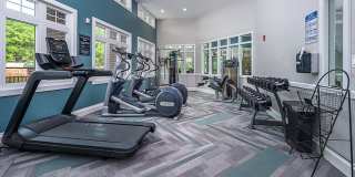 Woodlake Apartments Gallery 14